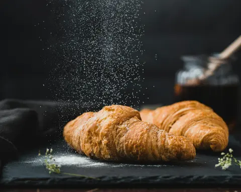 Cornetti con zucchero a velo